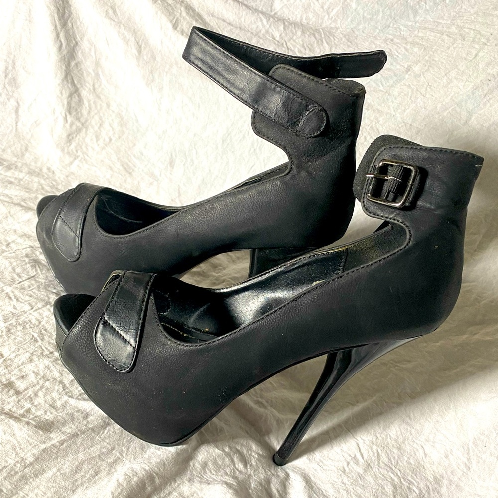 Liliana Black Stilettos